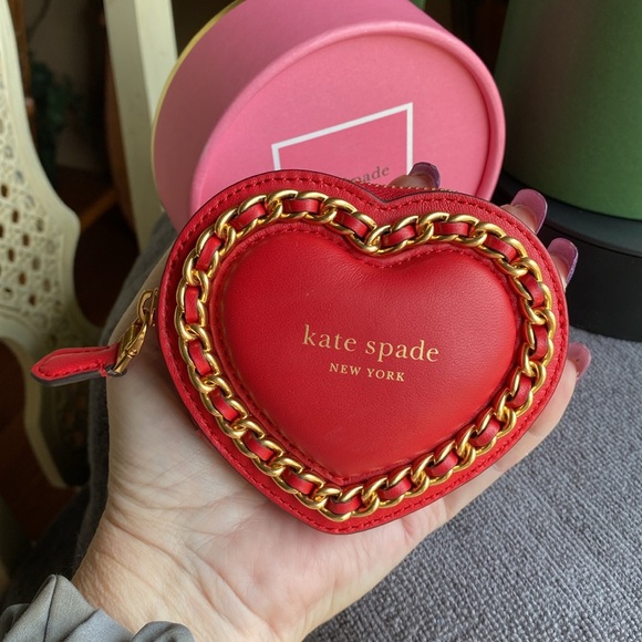 Kate Spade Amour red leather heart coin case with gold chain detail with box - Picture 11 of 13